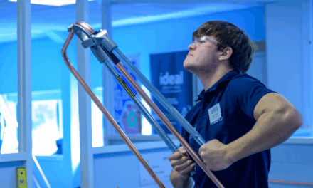 BPEC invests £15,000 in Scottish apprenticeships