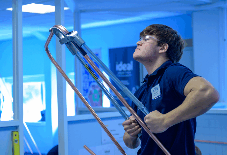 BPEC invests £15,000 in Scottish apprenticeships