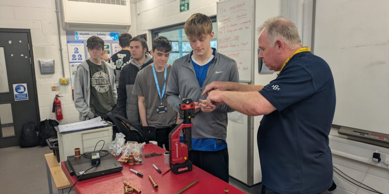 Conex Bänninger inspires future plumbers with hands-on training